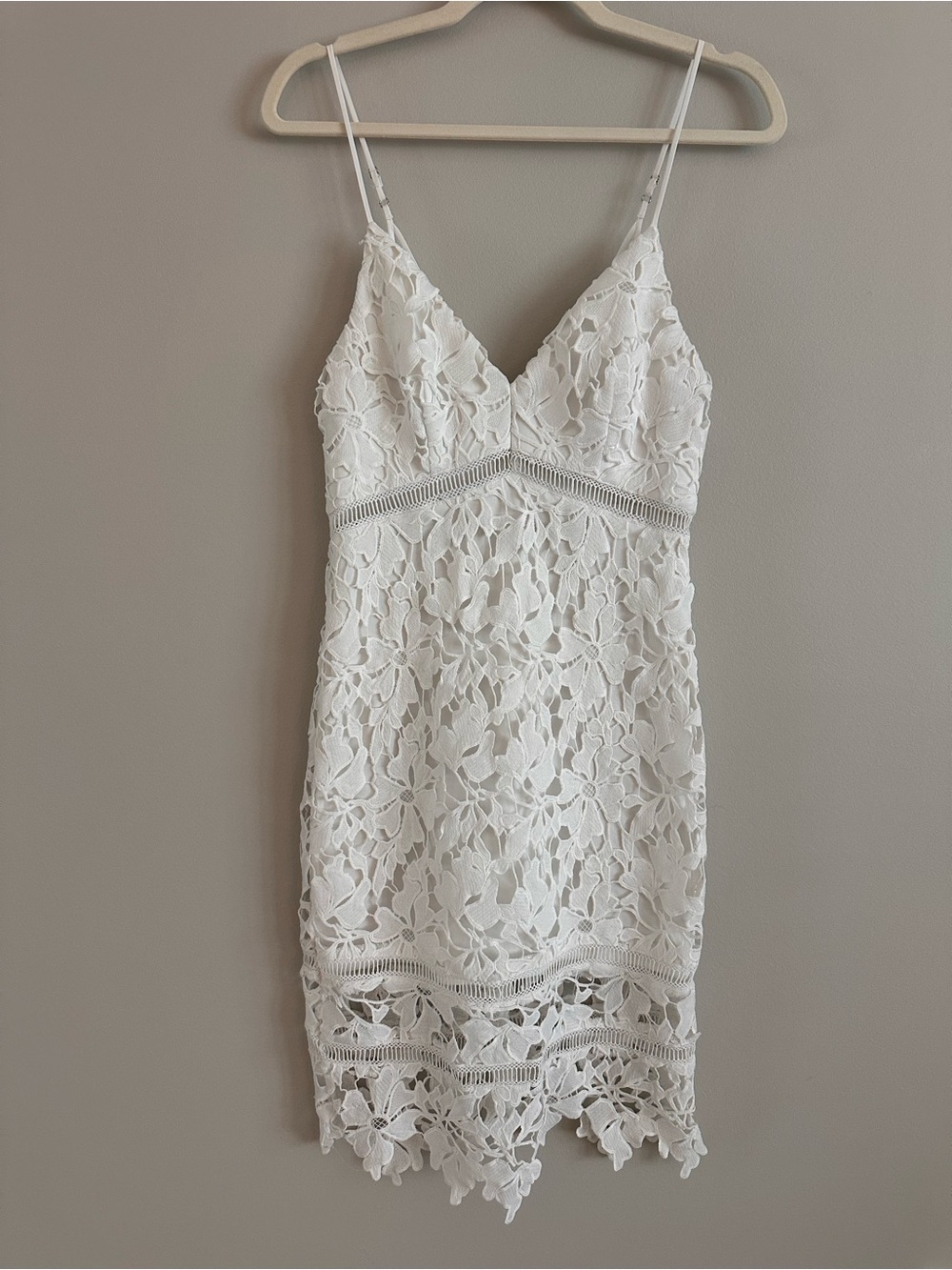 ASTR The Label White Floral Lace Mini Dress Spaghetti Strap Cutouts Small